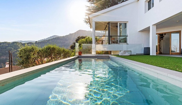 Villa Alella Panoramic Views