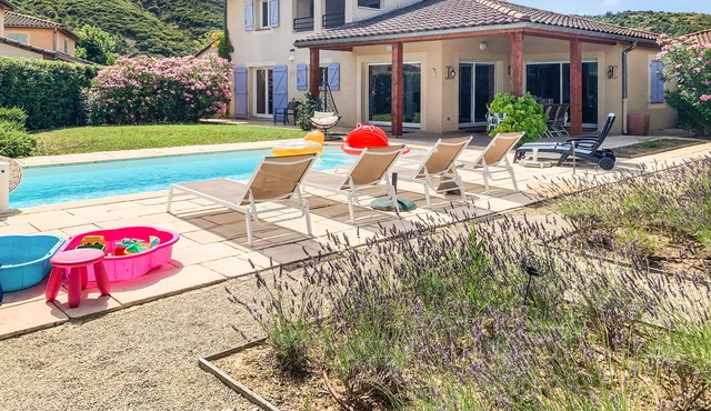 Villa Alize for 10 people