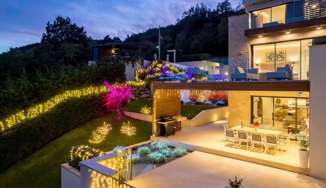 Villa AltaVista - Seaview & Relax with Private MiniGolf & Wellness