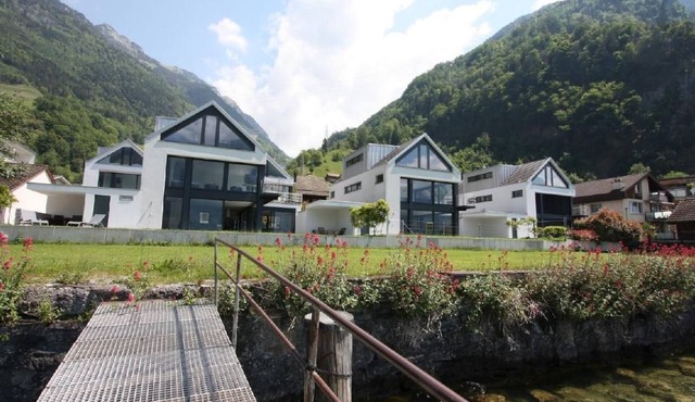 Villa am See 1/Beach House by Interhome