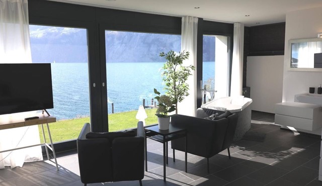 Villa am See 3 - Beach House