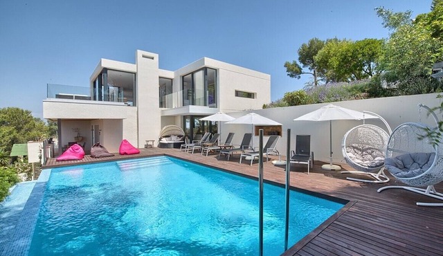 Villa 'Amapola' with Mountain View, Wi-Fi and Air Conditioning