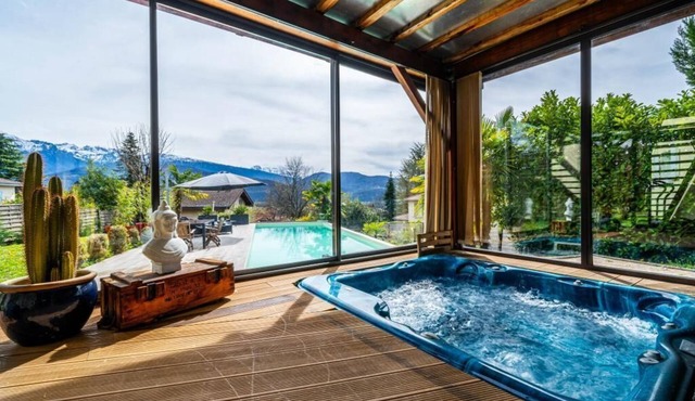 Villa Amot | Swimming pool, Jacuzzi, mountain view terrace