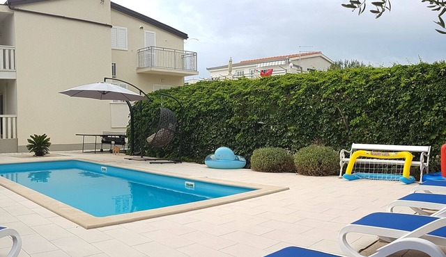 VILLA ANA SEVID -MARINA - TROGIR