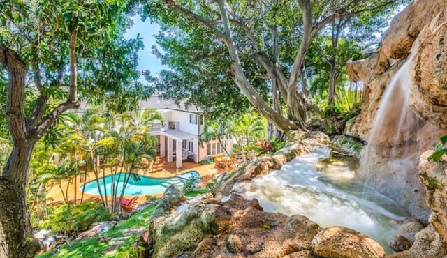 Villa Ana - Villa w/ Pool/Spa & Private Waterfall