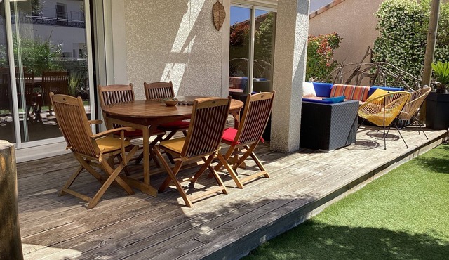 VILLA AND GARDEN in the SOLEIL