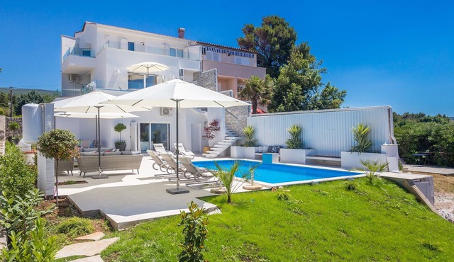Villa Andreja on Krk – Crovillas GmbH