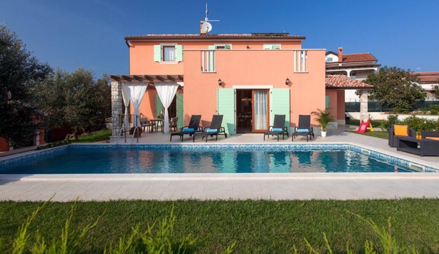 VILLA ANNA, VILLAS in VILANIJA - UMAG (Private Swimming Pool)