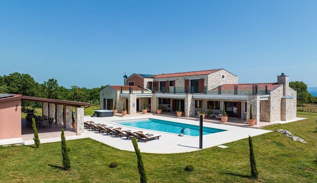 Villa Antea with private pool. Istria, Hrboki.