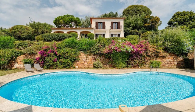 Villa Antibes, private pool, beautiful sea view