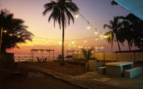 Villa Apedia Anyer, 3 Kamar, Pantai Pasir Putih