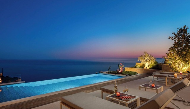 Villa Aqua Zelena - Five Bedroom Villa, Sleeps 10
