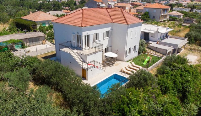 Villa Aquero