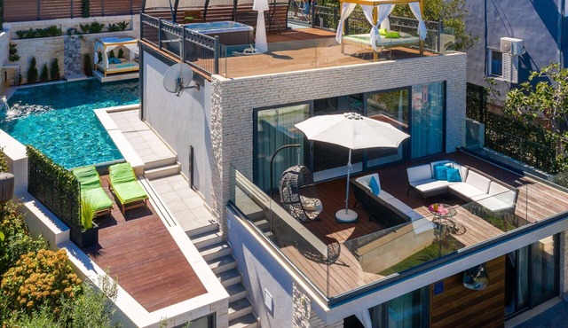 Villa Arbanessa with Heated Pool