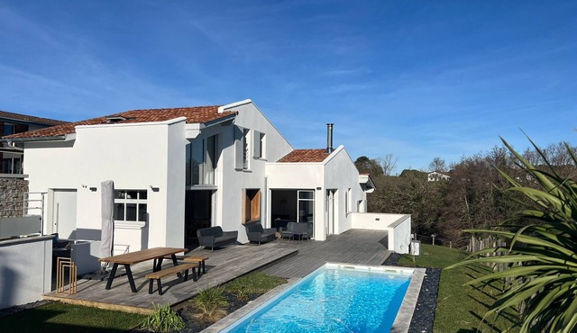 Villa Arbonne, 4 bedrooms, 8 persons