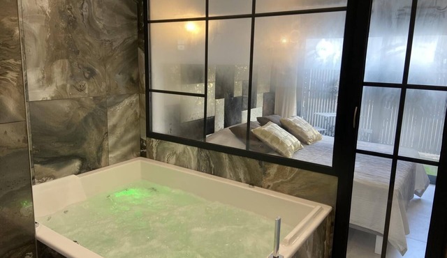 Villa ARBOR VITAE private pool 13km from the sea