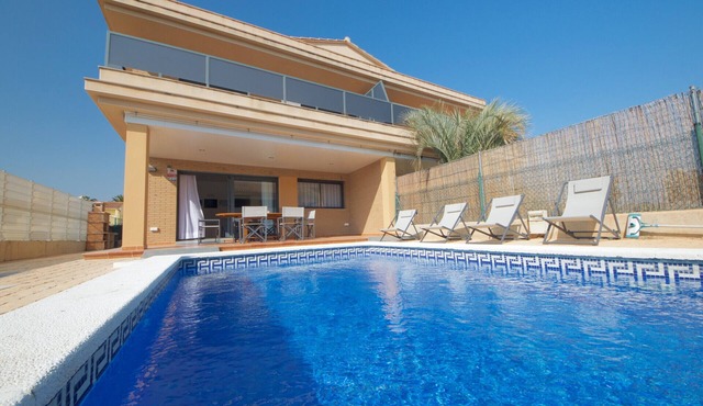 VILLA ARENAL
