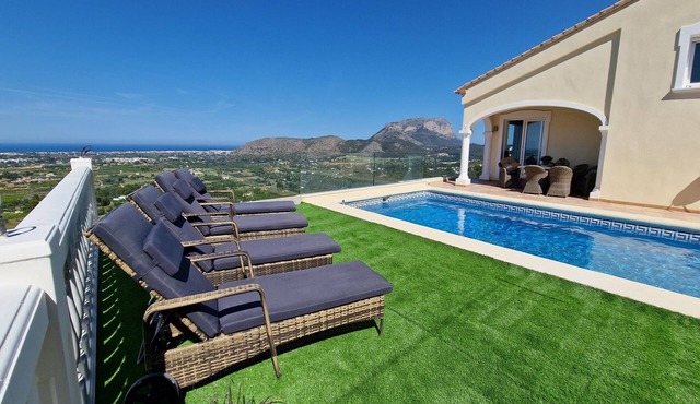 Villa Arenja - an unforgettable view, 12 p