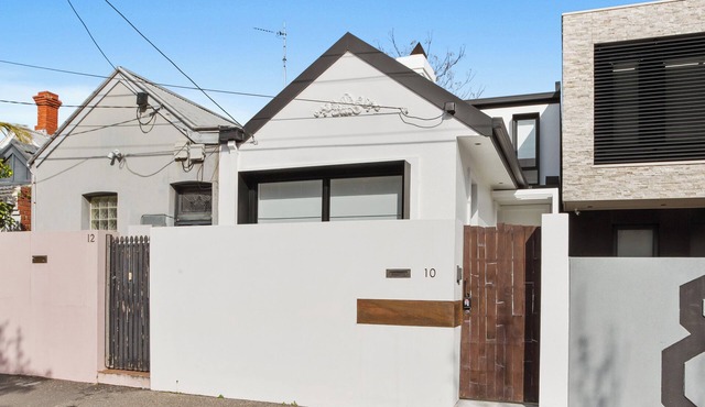 Villa Argo Wonderfully Surrounded by Cafes and Restaurant Park for Kids