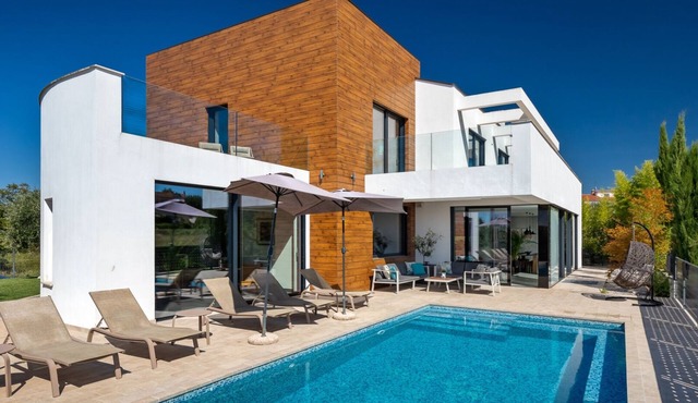 Villa Aria by Villas Guide