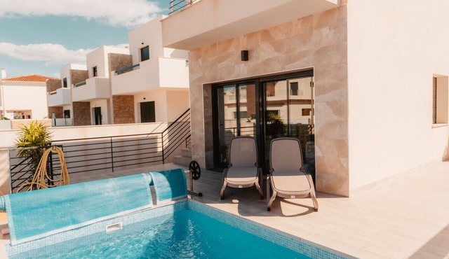 Villa Armonia - Heated Pool - Countryside Charm - by OYOOSTAYS