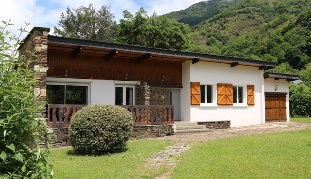Villa Art Natura, completely renovated and new equipped (very good bedding)