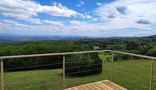 Villa at Bouillat d'Anty: garden and panoramic view, families and friends welcome