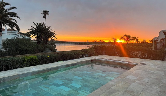 Villa au Bord de la Lagune de Saint-cyprien