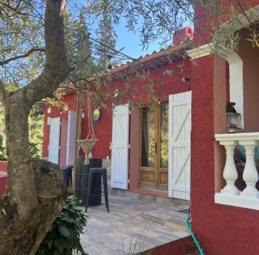 Villa au cœur de la Provence en pleine nature plage a 30 kilometres