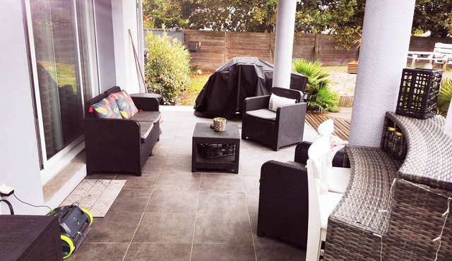 Villa au Calme Avec Piscine & SPA Proche du Bassin D'arcachon et de Bordeaux