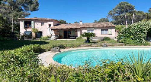 Villa au calme sans vis à vis