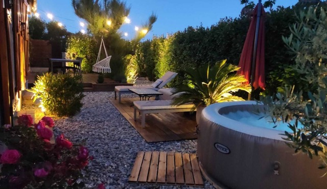 Villa au Coeur de la Camargue Avec Jacuzzi