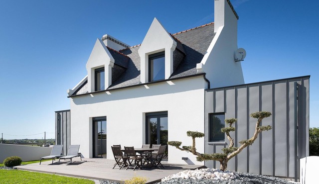 Villa Aunt Alice Sea view Comfort Villa Secluded location with lift Jacuzzi Steam bath