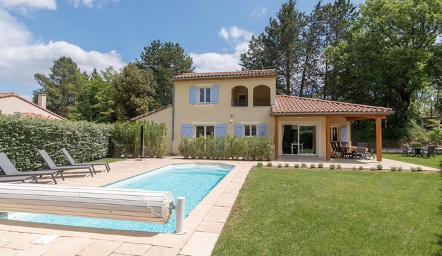 Villa Avallon for 8 people with private pool