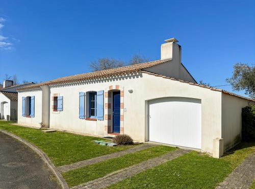 Villa avec piscine privée - 6 pers. - FR-1-323-604