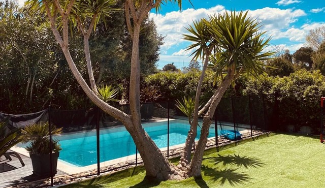 Villa Avec Piscine à 5 min des Remparts D'aigues-mortes et à 10 min de la mer !