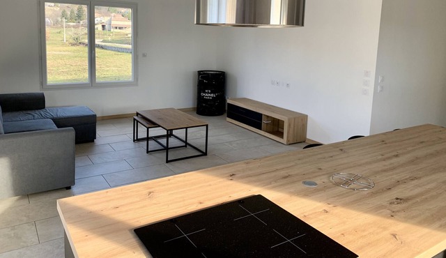 Villa Avec Piscine à Deux pas de la Rivière