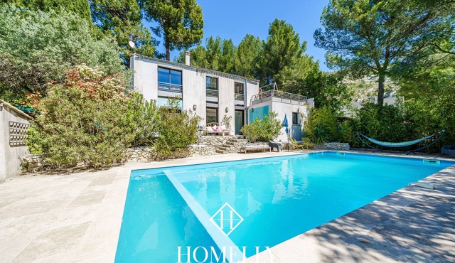 Villa Avec Piscine à Gémenos Permettant de Rayonner Dans la Région de Provence