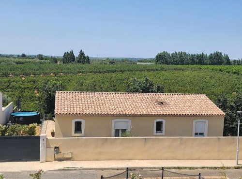 VILLA avec piscine clim jolie vue Camargue