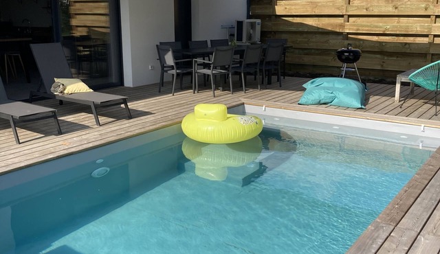 Villa Avec Piscine Chauffée 10 min en Voiture de L'océan