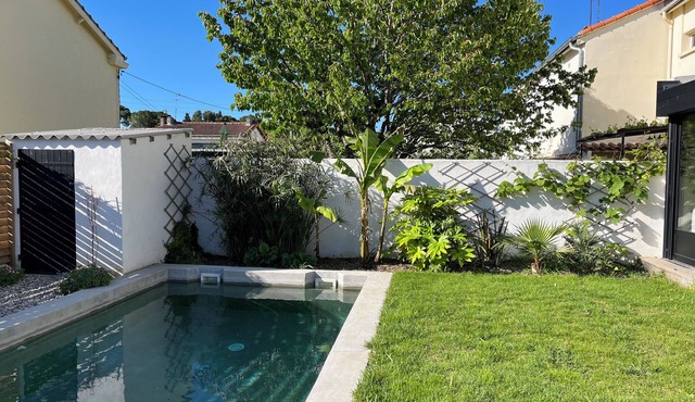 Villa avec piscine proche décentré-ville.