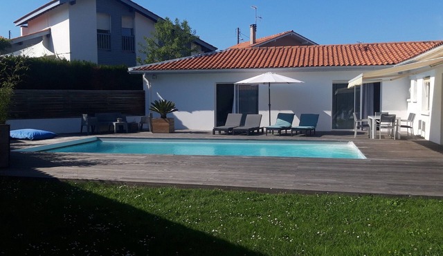 Villa Avec Piscine Proche Plage