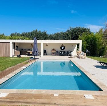 Villa avec Pool House au cœur des vignes - Lubéron