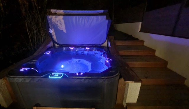 Villa Avec SPA - LA Paranthese DU Serf