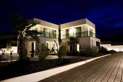 Villa Aves