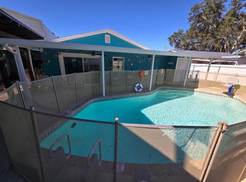 Villa Azalea 4BR Private Heated Pool Outdoor Kitchen Game Room Pet Friendly Near Beach