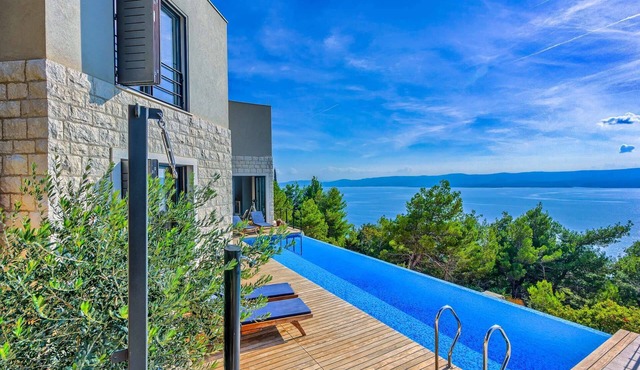 Villa Azul - Luxury Designer Villa, heated Pool, 4BR, SeaView