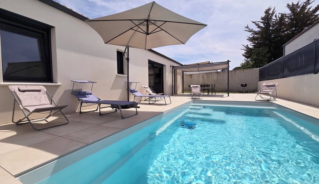 Villa Azur: Modern & Private Pool!