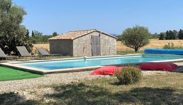Villa Bédarrides, 3 bedrooms, 6 persons