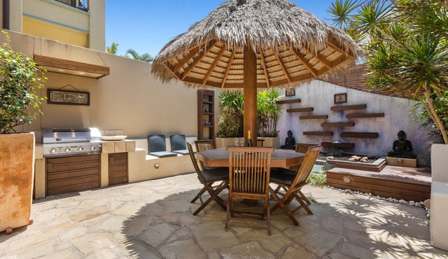 Villa Baci Nobby Beach - Pet Friendly, Beachside, Airconditioned